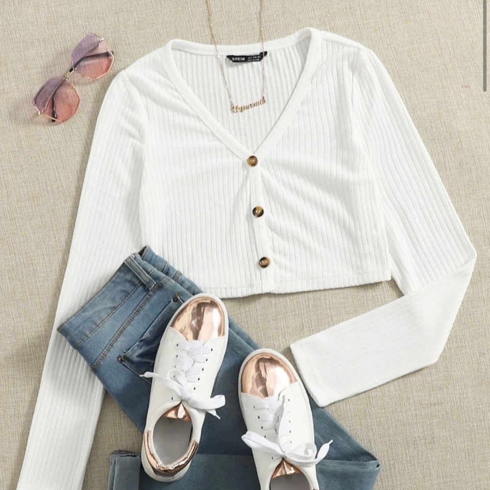 Crop button shirt